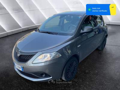 Lancia Ypsilon Lancia Ypsilon 1.2 69 CV 5 porte S&S Elefantino Blu Grigio usata Gerenzano