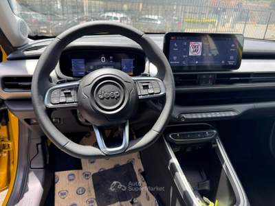 Jeep Avenger mhev summit 1.2 100cv dct mhev Giallo usata Fisciano