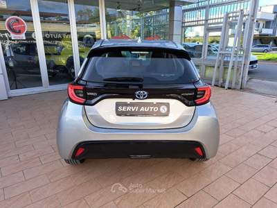 Toyota Yaris Yaris 1.5 Hybrid 5 porte Style Grigio usata Casoria