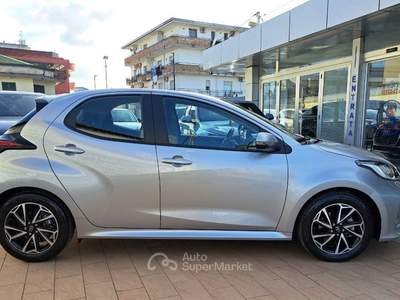 Toyota Yaris Yaris 1.5 Hybrid 5 porte Style Grigio usata Casoria