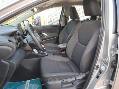 Toyota Yaris Yaris 1.5 Hybrid 5 porte Style Grigio usata Casoria