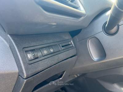 Peugeot 3008 BlueHDI 130 EAT8 S&S Allure Pack Grigio usata Palermo