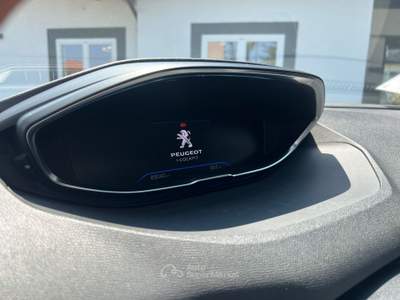 Peugeot 3008 BlueHDI 130 EAT8 S&S Allure Pack Grigio usata Palermo