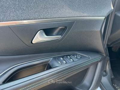 Peugeot 3008 BlueHDI 130 EAT8 S&S Allure Pack Grigio usata Palermo