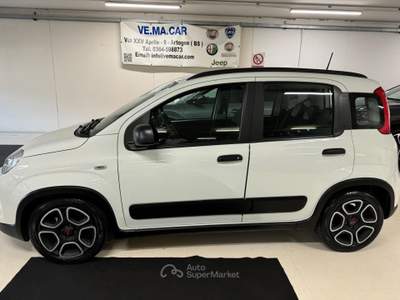 Fiat Panda 1.0 70cv S&S Hybrid City Life-5 POSTO FENDI SOLO KM 46500!NEOP! Bianco usata ARTOGNE