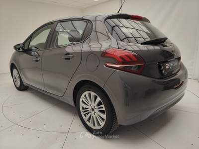Peugeot 208 I 2015 5p 1.2 puretech t Allure s&s 110cv Grigio usata Erba