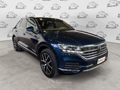 Volkswagen Touareg 3.0 V6 TDI SCR 170kW Elegance Blu/Azzurro usata Vedelago