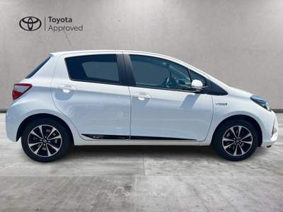 Toyota Yaris Yaris 5p 1.5h Active Plus Bianco usata Varese