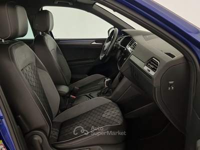Volkswagen Tiguan Tiguan 2.0 tdi R-Line 150cv dsg Blu/Azzurro usata Reggio nell'Emilia