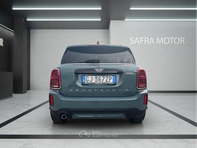MINI Countryman Cooper D Essential automatica Verde usata Rende