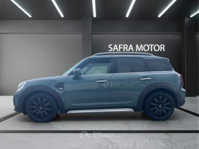 MINI Countryman Cooper D Essential automatica Verde usata Rende
