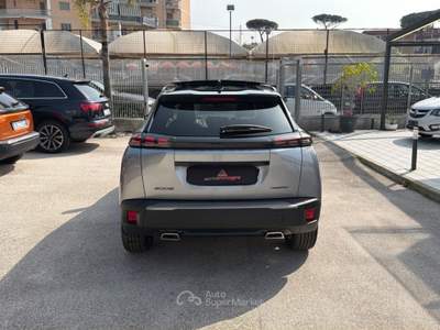 Peugeot 2008 Hybrid 145cv e-DCS6 GT Exclusive auto Grigio usata Cercola