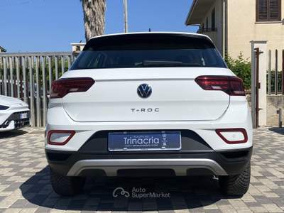 Volkswagen T-Roc Life 2.0 TDI 116 CV Bianco usata Borgetto