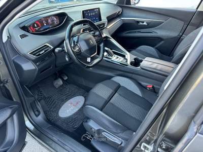 Peugeot 3008 BlueHDI 130 EAT8 S&S Business Verde usata San Giuseppe Vesuviano