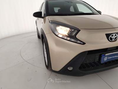 Toyota Aygo X 1.0B (72 CV) Trend Air S-CVT Marrone usata Massa