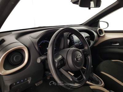 Toyota Aygo X 1.0B (72 CV) Trend Air S-CVT Marrone usata Massa