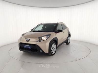 Toyota Aygo X 1.0B (72 CV) Trend Air S-CVT Marrone usata Massa