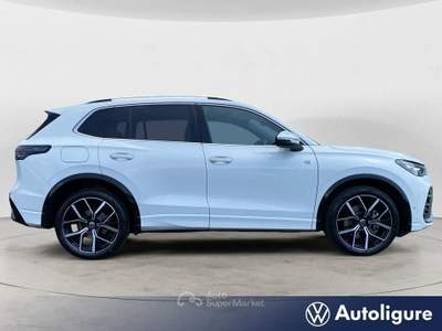 Volkswagen Tiguan 2.0 TDI SCR R-Line Plus DSG Bianco usata Lerici