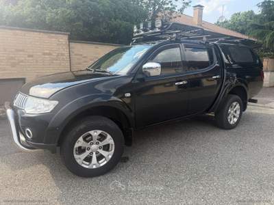 Mitsubishi L200 L200 2.5 DI-D/178CV DC Intense Plus Nero usata Rivalta di Torino