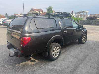 Mitsubishi L200 L200 2.5 DI-D/178CV DC Intense Plus Nero usata Rivalta di Torino