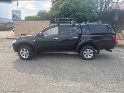 Mitsubishi L200 L200 2.5 DI-D/178CV DC Intense Plus Nero usata Rivalta di Torino