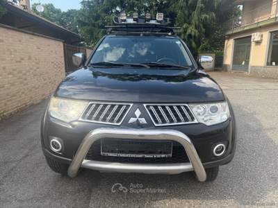 Mitsubishi L200 L200 2.5 DI-D/178CV DC Intense Plus Nero usata Rivalta di Torino
