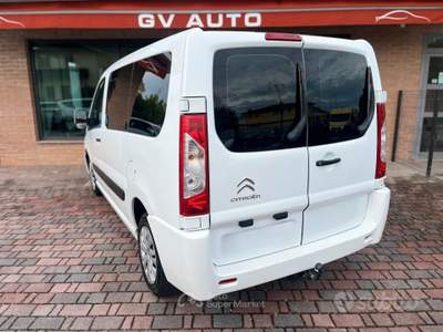 Citroen Jumpy 2.0HDI 9 posti gancio traino usata Pozzonovo