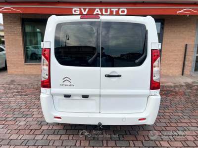 Citroen Jumpy 2.0HDI 9 posti gancio traino usata Pozzonovo
