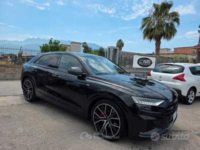 Audi Q8 286 CV quattro tiptronic Sport usata Pompei
