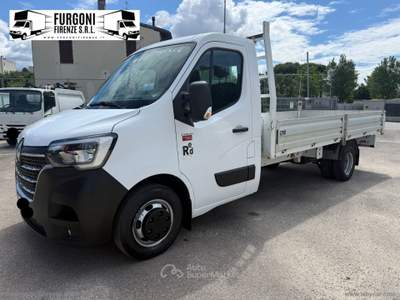 Renault Trucks Master Master 35 2.3dCi 165 PM Cab. EVI Bianco usata Firenze