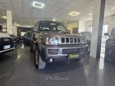 Suzuki Jimny  1.5 DDIS JLX 4wd Grigio usata Carinaro