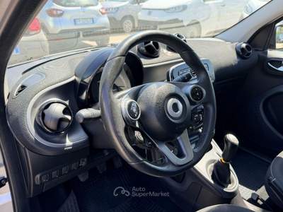 Smart ForFour  1.0 Passion 71cv Nero usata Sant'Anastasia
