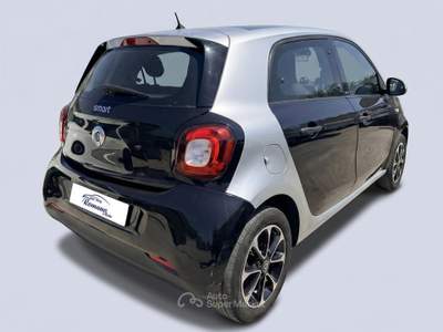 Smart ForFour  1.0 Passion 71cv Nero usata Sant'Anastasia