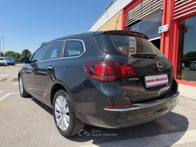 Opel Astra Sports Tourer 1.7 cdti Elective 130cv, LEGGERMENTE GRANDINATA! Nero usata Codroipo
