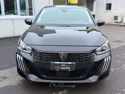 Peugeot 208 1.2 hybrid Allure 110cv e-dcs 6 Nero usata Verona