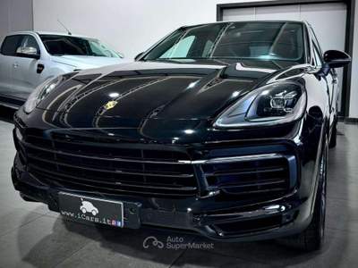 Porsche Cayenne Coupe 3.0 340CV Tiptronic Nero usata Napoli