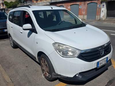 Dacia Lodgy 7 posti Lauréate usata Torino