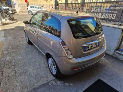 Lancia Ypsilon 1.2 Argento usata Venafro