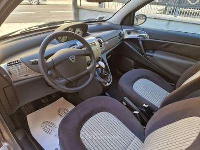 Lancia Ypsilon 1.2 Argento usata Venafro
