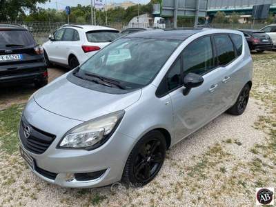 Opel Meriva 1.4 T 120CV GPL TECH Design Edition Grigio usata Latina