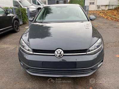 Volkswagen Golf 1.6 TDI 90 CV 5p. Trendline BlueMo usata San Lazzaro di Savena