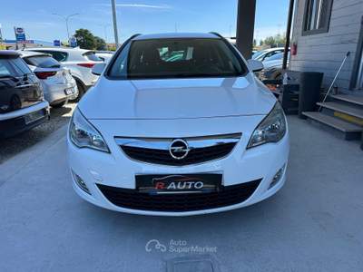 Opel Astra Sports Tourer Elective usata Pieve di Cento