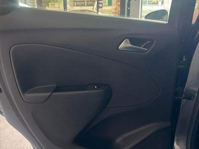 Opel Crossland X 1.6 ECOTEC D 8V Start&Stop Ultima usata Gualdo Tadino
