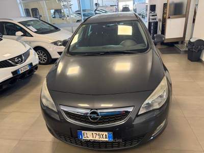 Opel Astra 5 porte Cosmo usata BORGARO TORINESE