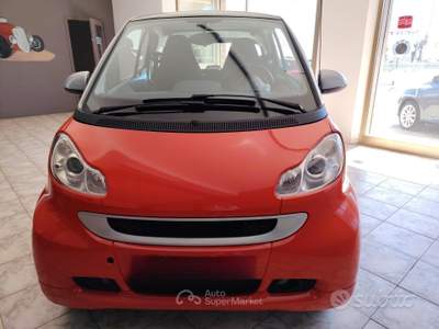 Smart ForTwo 40 kW coupé pure cdi usata POTENZA PICENA