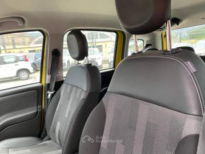 Fiat Panda Panda 1.2 City Cross s&amp;s 69cv my19 usata Pinerolo