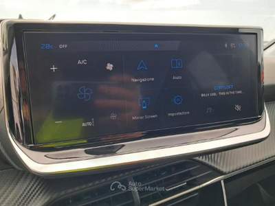 Peugeot 208 PureTech 100 Stop&amp;Start 5 porte Allure Nero usata Pozzuoli