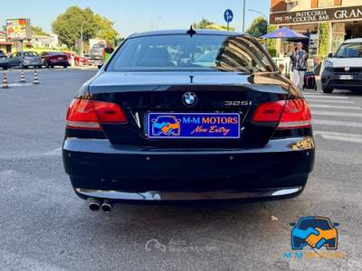 BMW Serie 3 320iA i Coupe Msport Nero usata Roma