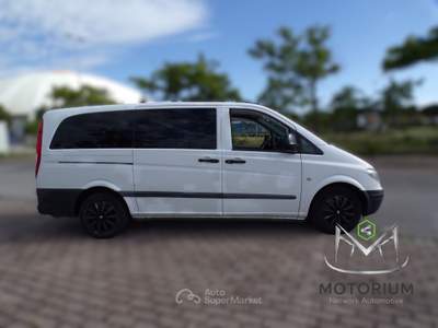 Mercedes-Benz Vito 6P DEL 2004 KM 285.000 Bianco usata Livorno