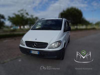 Mercedes-Benz Vito 6P DEL 2004 KM 285.000 Bianco usata Livorno